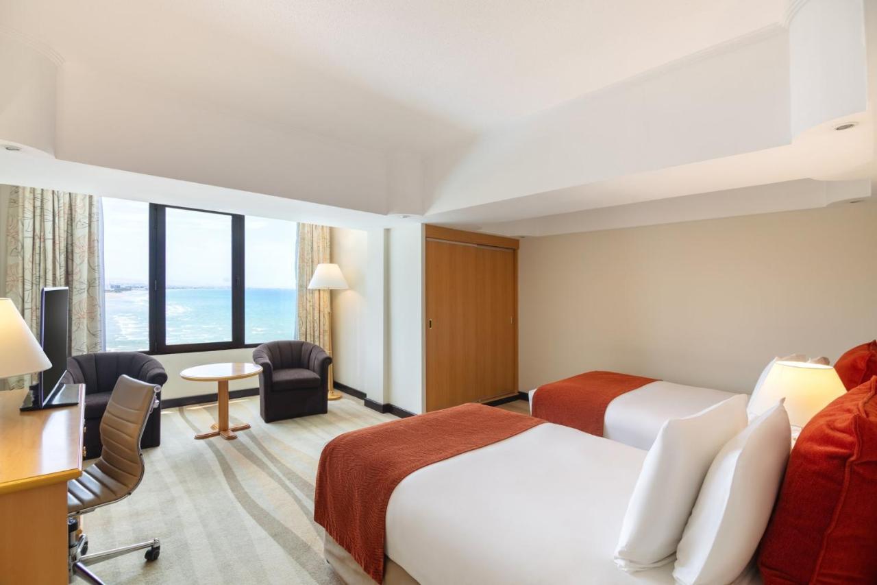 Crowne Plaza By Ihg 4*