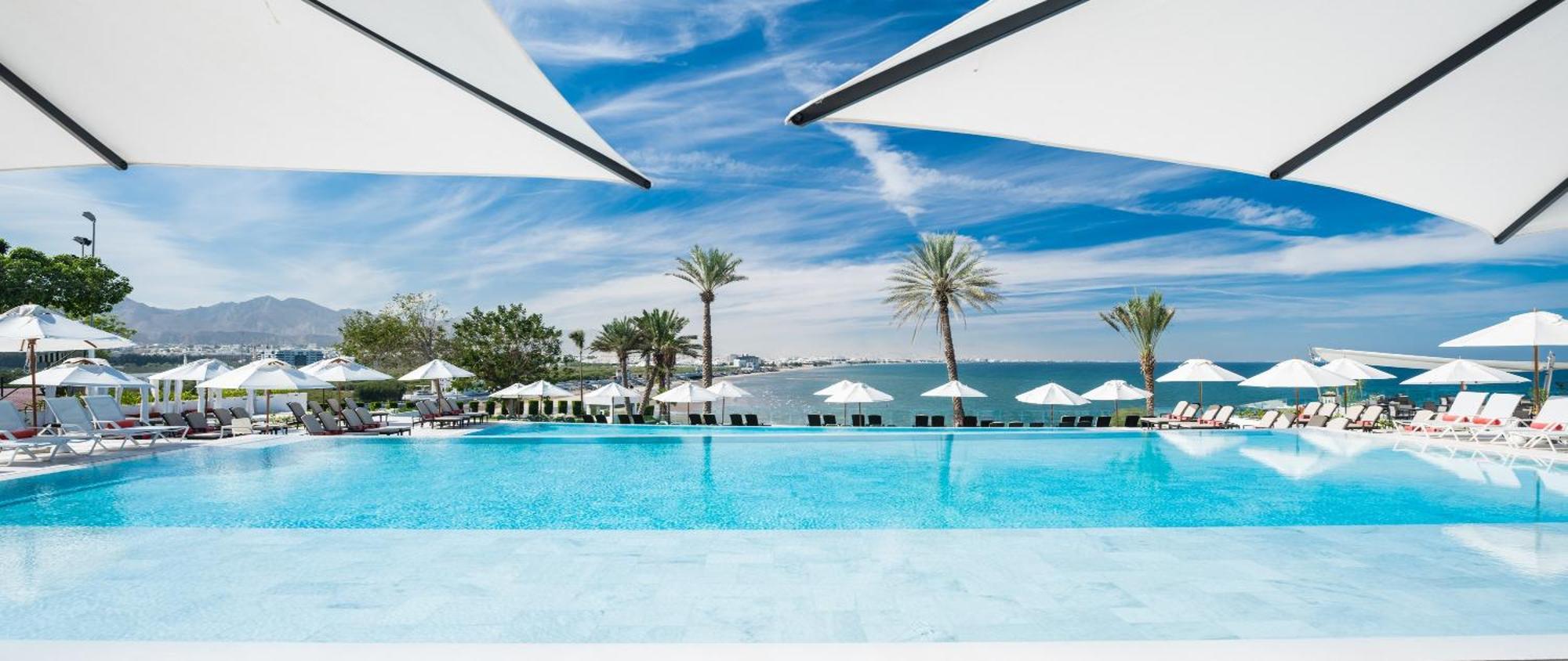 Hotel Crowne Plaza By Ihg 4*